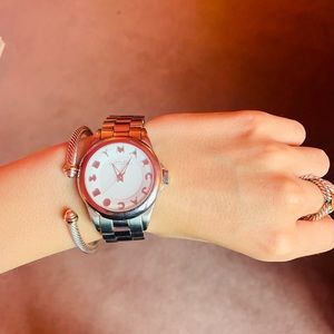 Marc Jacobs watch !